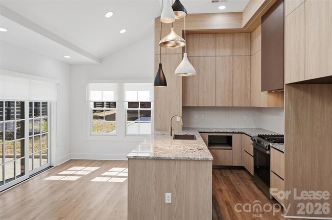 Photo - 1840 Merriman Ave