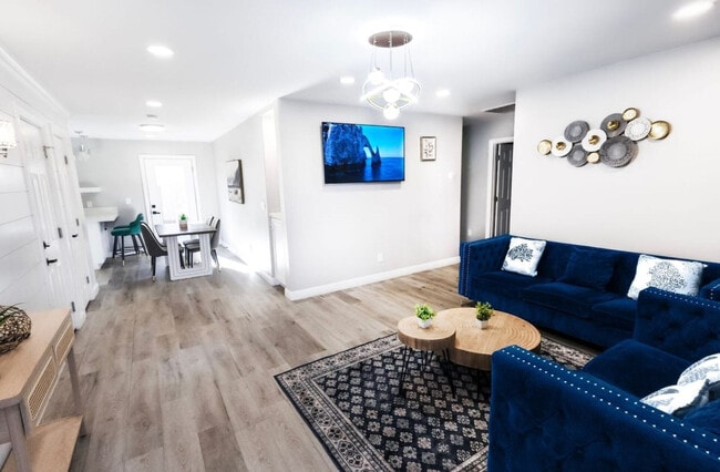 Photo - 451 E Lincoln Ave Unit SI ID1471809P