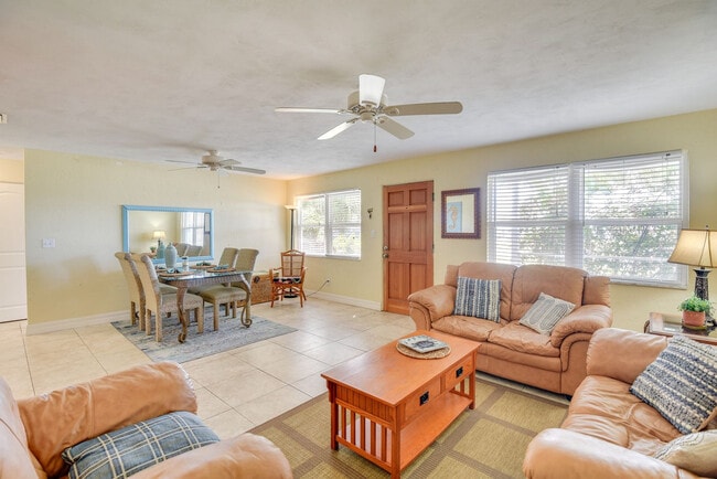 Photo - 8 Tropical Dr Unit SI ID1546317P