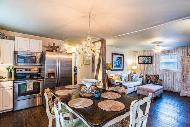 Photo - 202 Corto Pl Unit ID1285294P