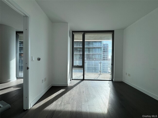 Photo - 131-03 40th Rd Unit 16P