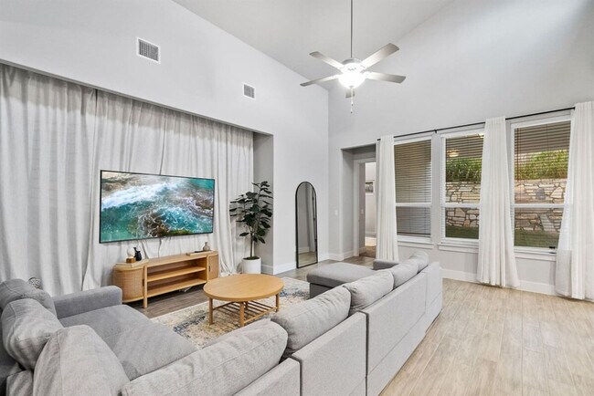 Photo - 11102 1/2 Charger Wy Unit ID1363554P