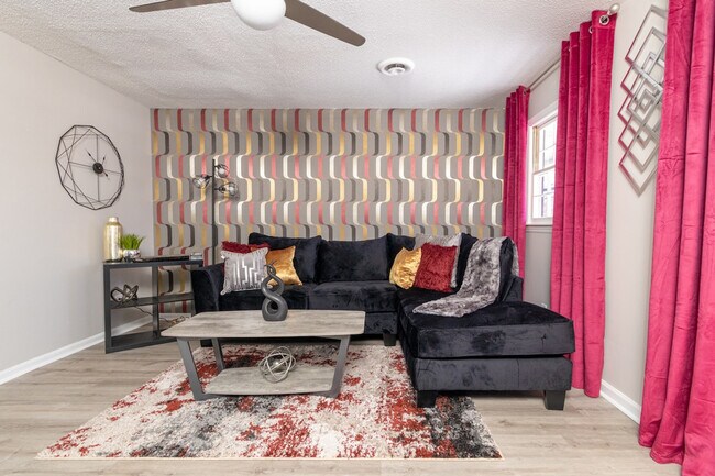 Building Photo - 308 Denny Cir Unit SI ID1609618P