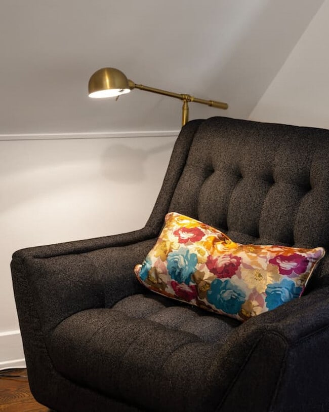 Photo - 1382 Burdette Ave Unit ID1056112P