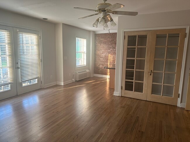 Photo - Baltimore Arms Apartments