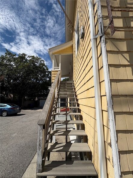 Photo - 91 Duke St