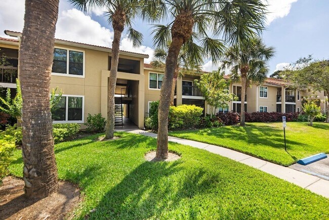 Photo - 4045 Crockers Lake Blvd Unit 11