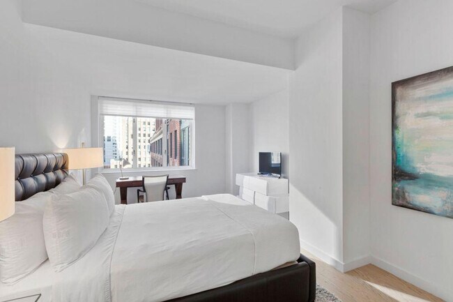 Photo - 225 Rector Pl Unit ID1359236P