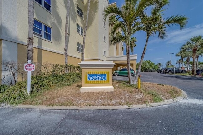 Photo - 16750 Gulf Blvd Unit 411