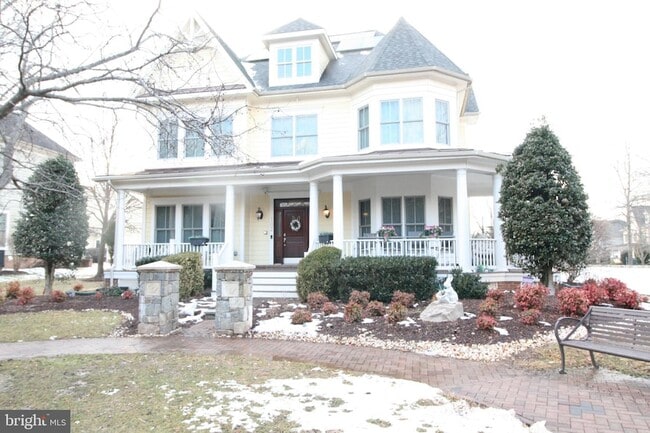 Photo - 102 Bullard Cir