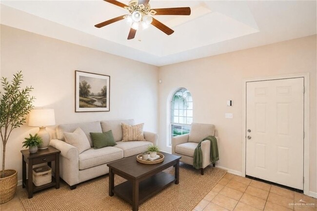Photo - 604 Buena Vista Dr Unit H
