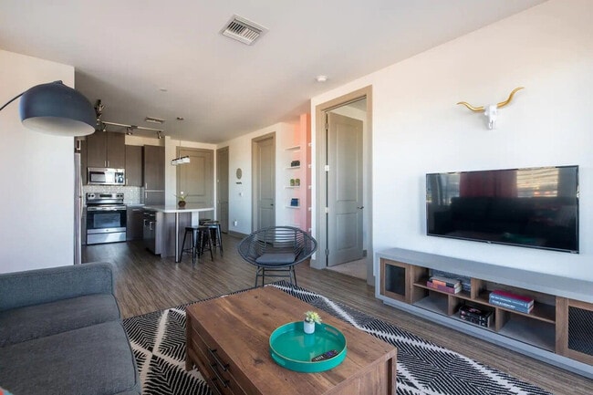 Photo - 555 N College Ave Unit ID1014461P