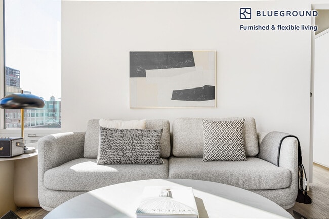 Photo - 5 Glassworks Ave Unit FL5-ID584