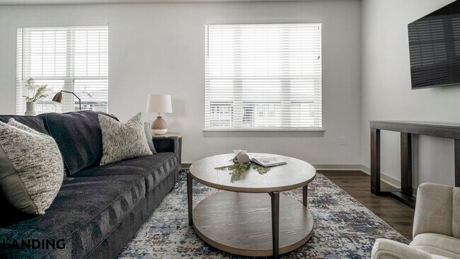 Photo - 340 W 25th St Unit 10-301