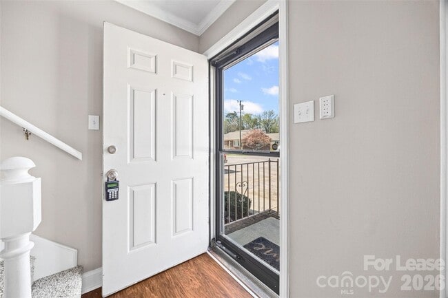 Photo - 1933 Ebenezer Rd Unit 1933