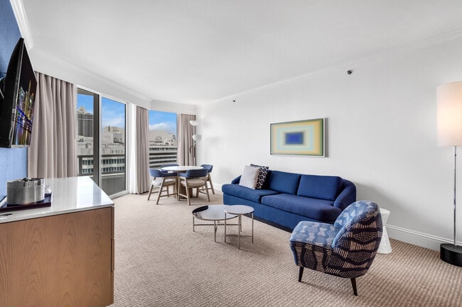 Building Photo - 4390 Collins Ave Unit SI ID1540497P