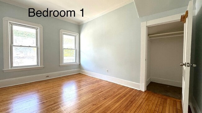 Photo - 1117 Main St Unit 1