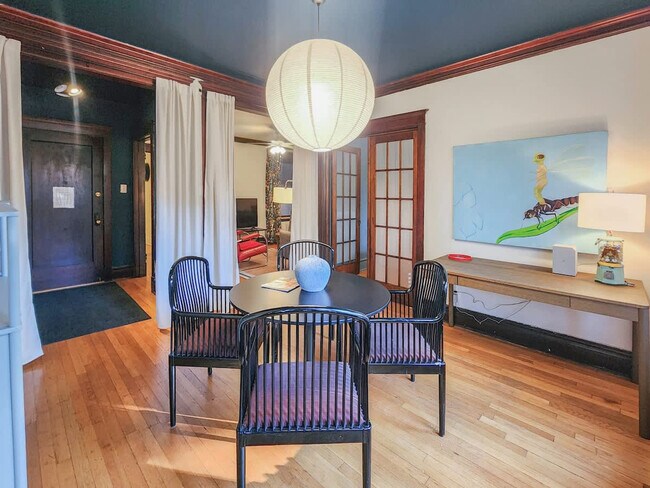 Photo - 3759 N Wayne Ave Unit ID1360109P