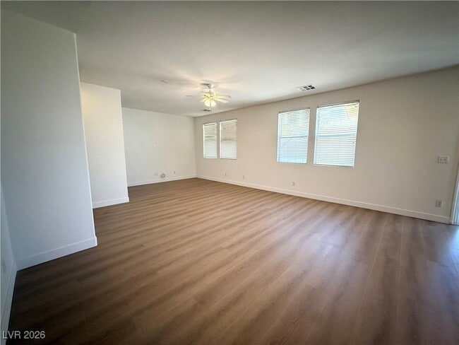 Photo - 11819 Magliana St