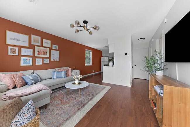 Photo - 1109 Wade Ave Unit ID1043920P