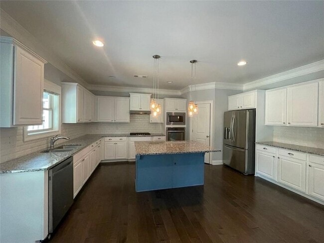 Photo - 3483 Lost Oak Dr NE