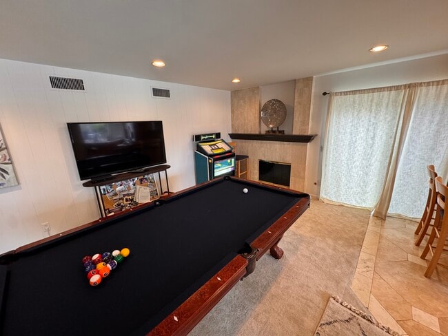 Game Room - 11518 Lyster Ave Fully Furnished