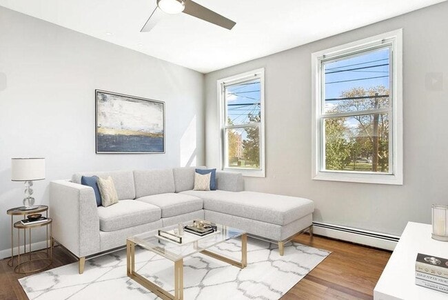 Building Photo - 475 Palisade Ave Unit 4