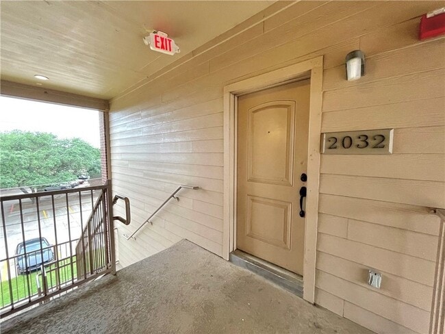 Photo - 1915 Dartmouth St Unit 2033