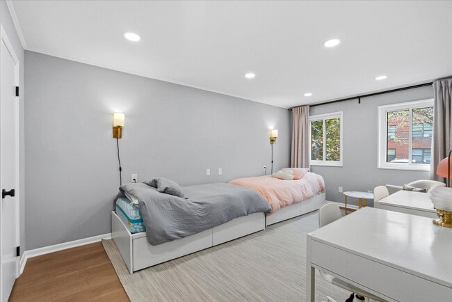 Photo - 4545 MacArthur Blvd NW Unit SI FL1-ID1539664P