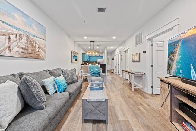 Photo - 34 Heron's Watch Way Unit SI ID1447116P