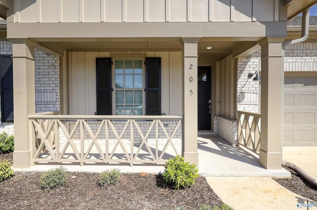 Photo - 205 Fallow Cir