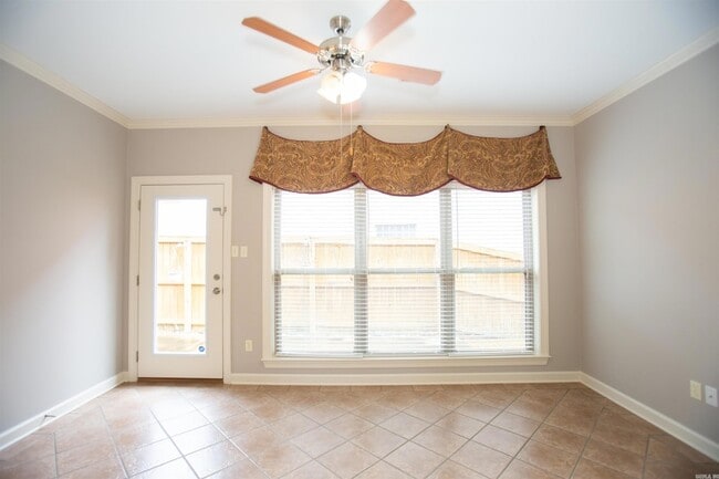 Photo - 2601 Sweetgrass Dr