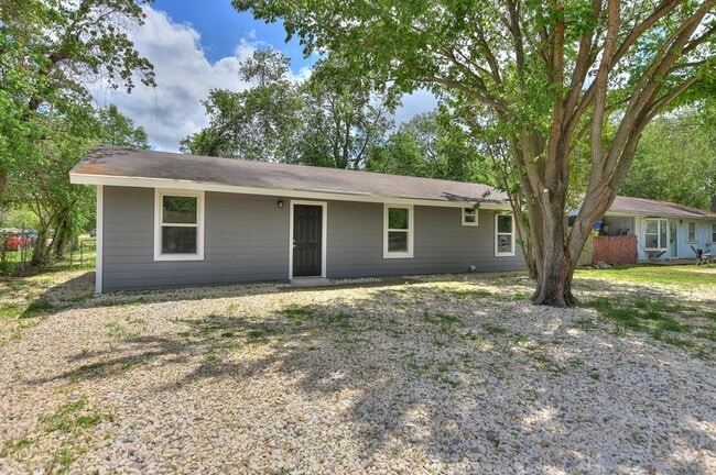 Photo - 641 Williams Ave