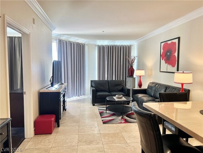Building Photo - 270 E Flamingo Rd Unit 313