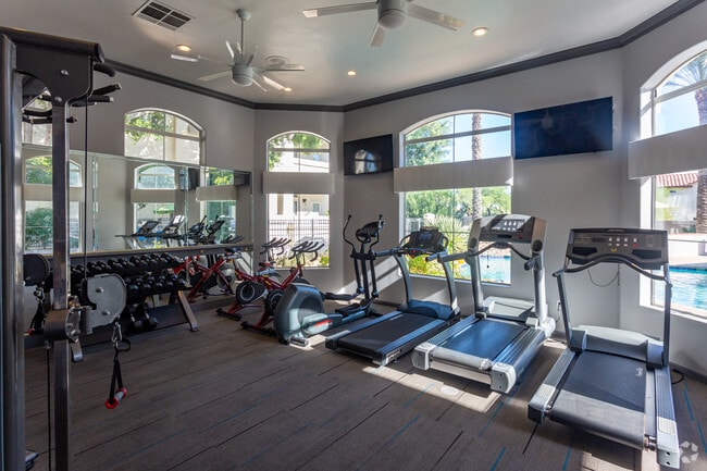 Fitness Center - Carlyle Townhomes