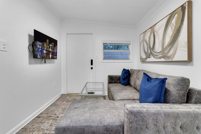 Photo - 2610 SW 31st Ave Unit ID1324003P