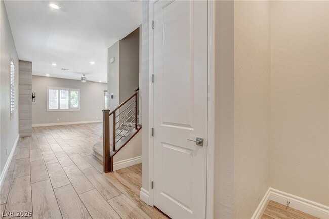 Photo - 4124 Elegant Chateau St