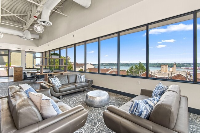 Building Photo - The Orion Apartments