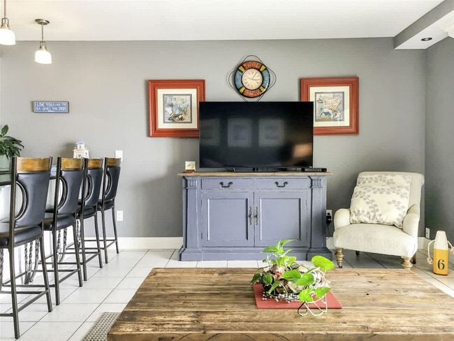 Photo - 8743 Thomas Dr Unit SI FL6-ID1355034P