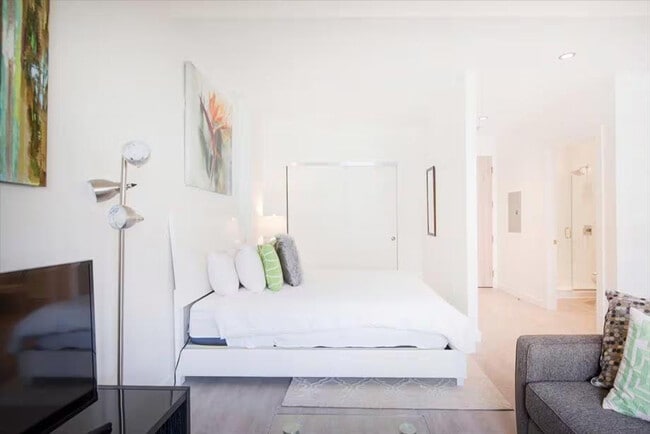 Photo - 8 Harrison Ave Unit GO ID1040120P