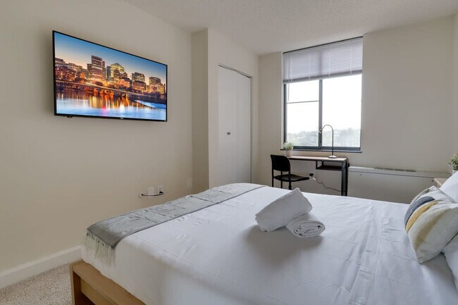 Photo - 801 15th St S Unit FL4-ID1022429P