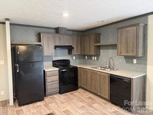 Photo - 115 Kimberly Cir
