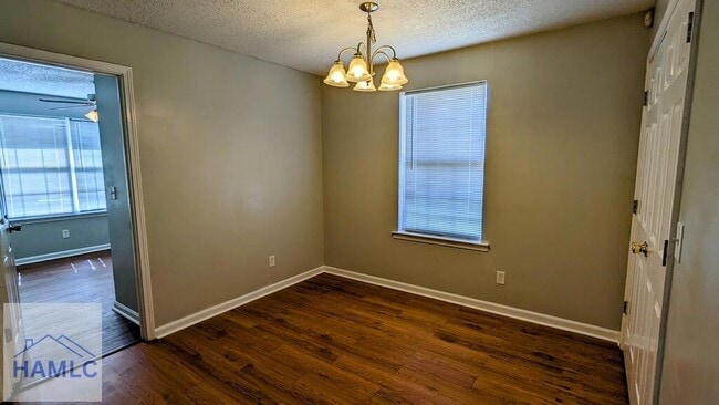 Photo - 103 Angie St