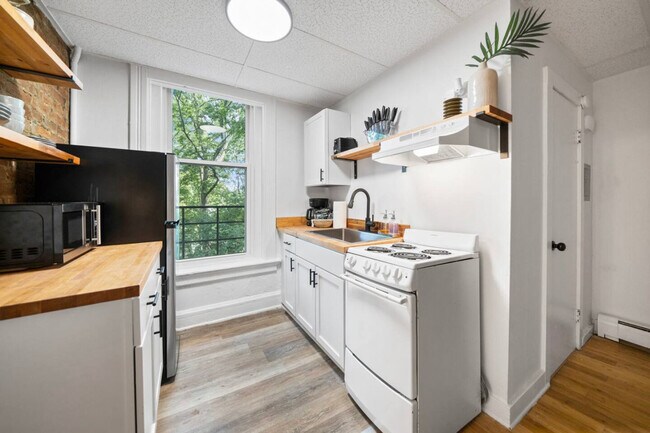 Photo - 242 Mccormick Pl Unit SI ID1056122P