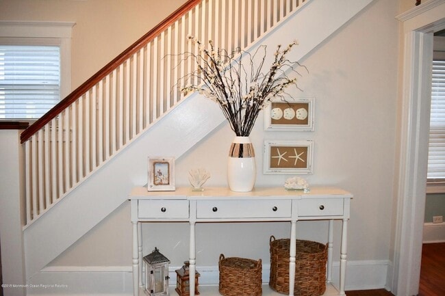 Photo - 422 Worthington Ave