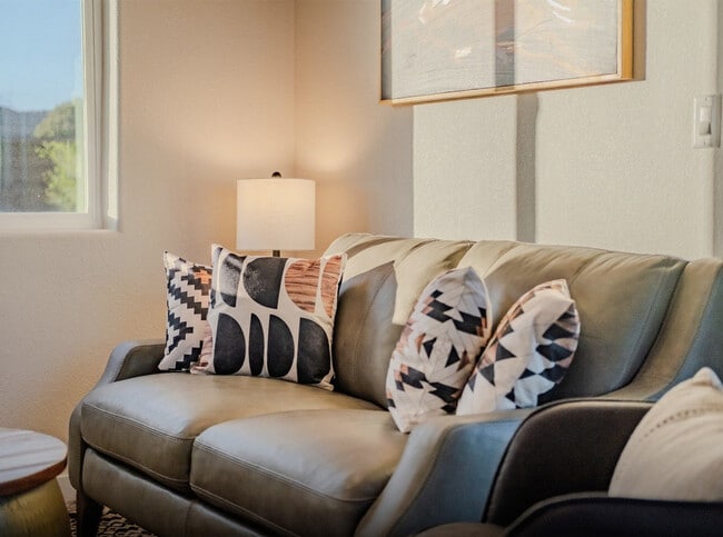 Photo - 736 W Rider Dr Unit ID1249898P