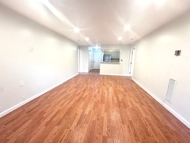 Photo - 4975 Washington St Unit 109