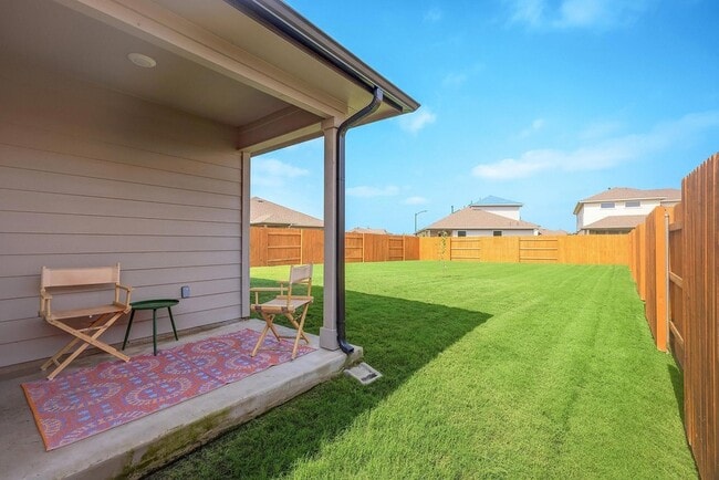 Photo - 114 Oxbow Ter.