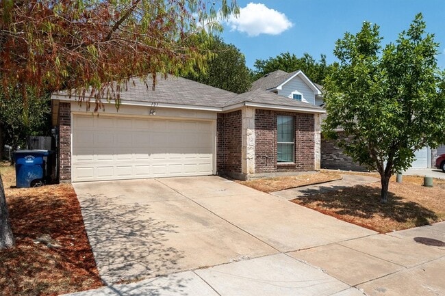 Photo - 121 Cliff Height Cir