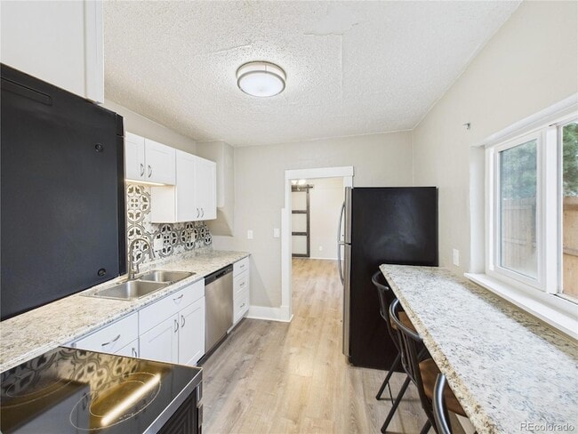 Photo - 404 S Race St